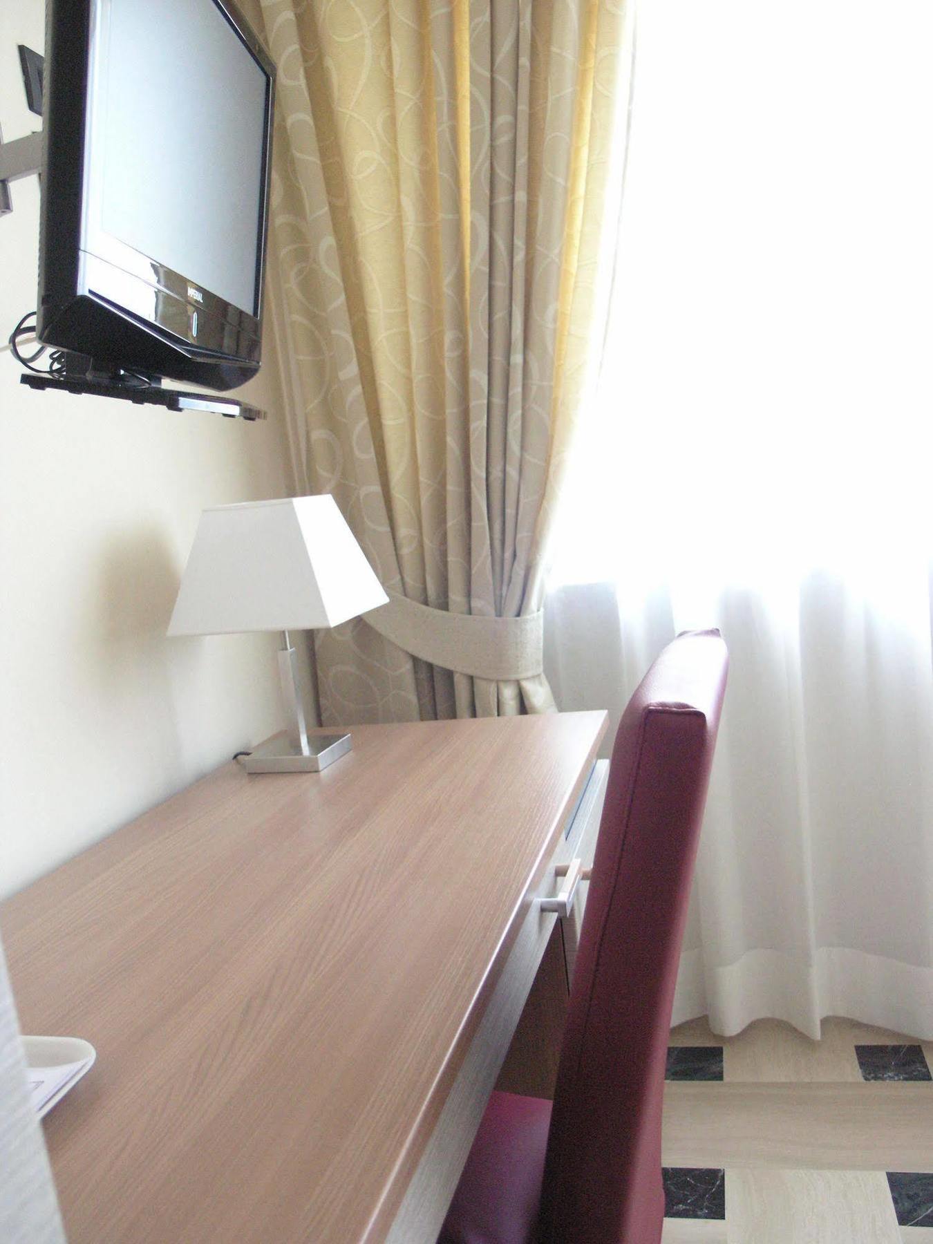 Hotel Smeraldo Torino エクステリア 写真
