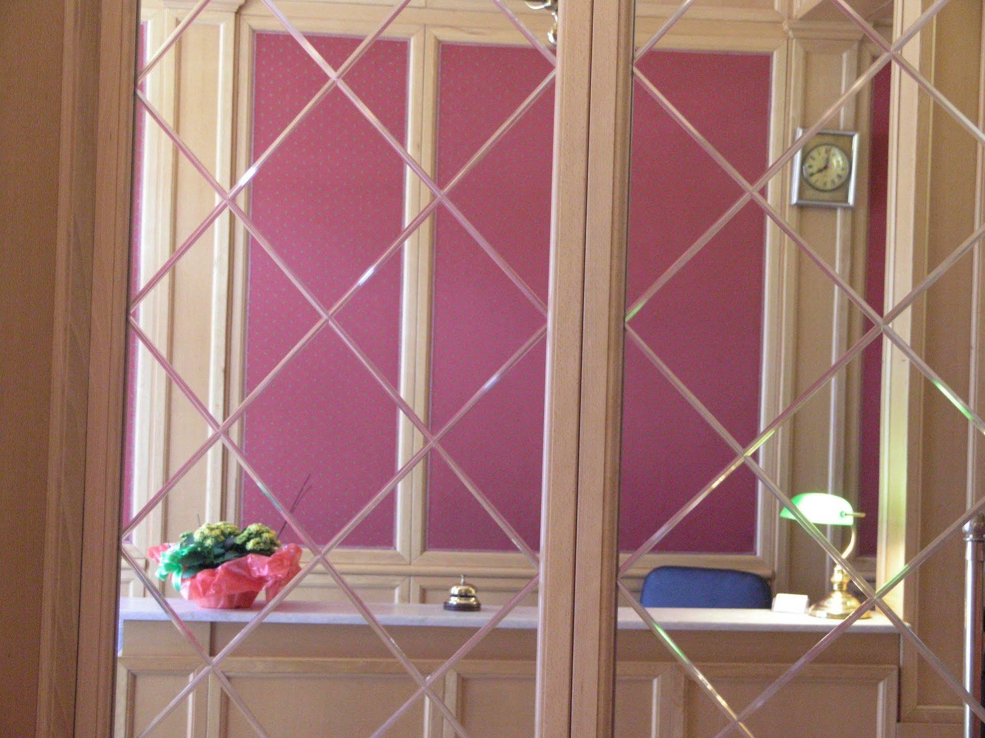 Hotel Smeraldo Torino エクステリア 写真